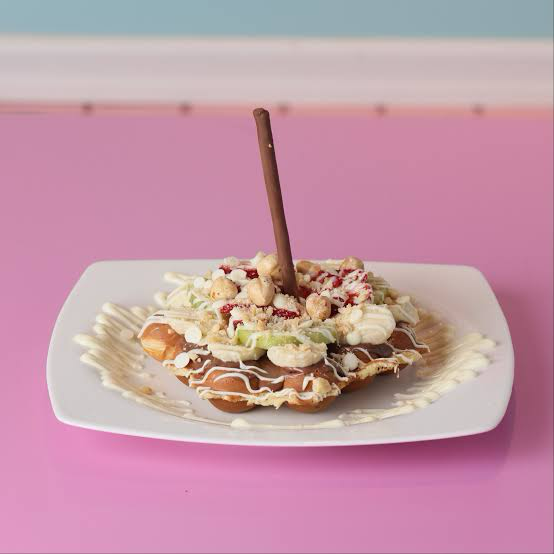 Beyaz Çikolatalı Fındıklım Bubble Waffle