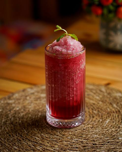 Kırmızı Meyveler Frozen